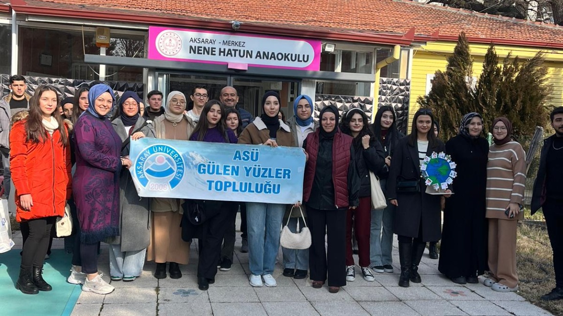 AKSARAY ÜNİVERSİTESİ GÜLEN YÜZLER TOPLULUĞU OKULUMUZDA ETKİNLİKLER GERÇEKLEŞTİRDİ